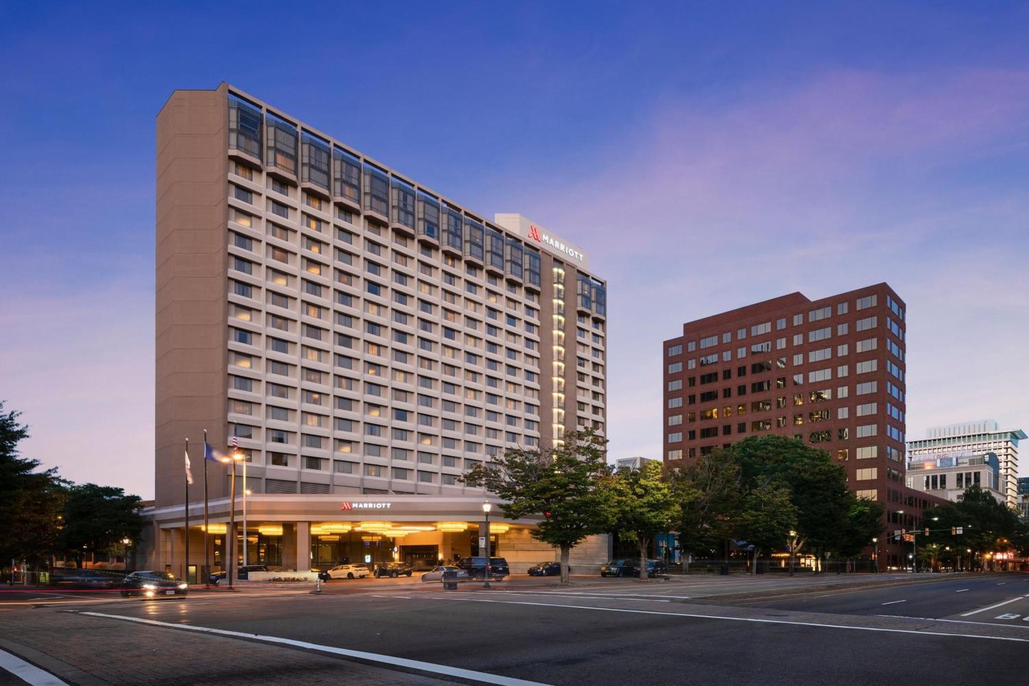 Richmond Marriott Hotell Exteriör bild